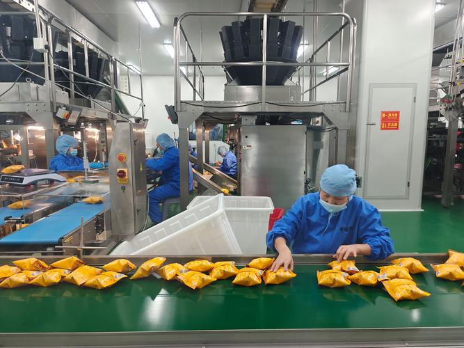零食大王的逆袭 阳新企业家登上福布斯，综艺舞台上的励志传奇